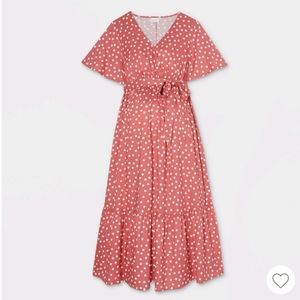 Ingrid & Isabel Flutter sleeve Maternity dress